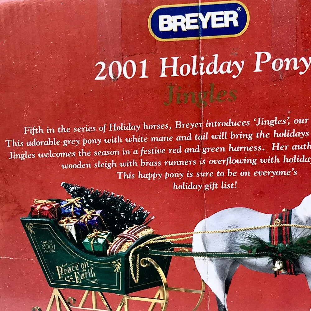 Breyer Model Horse JINGLES 2001 Holiday Pony Sleigh and Gifts New